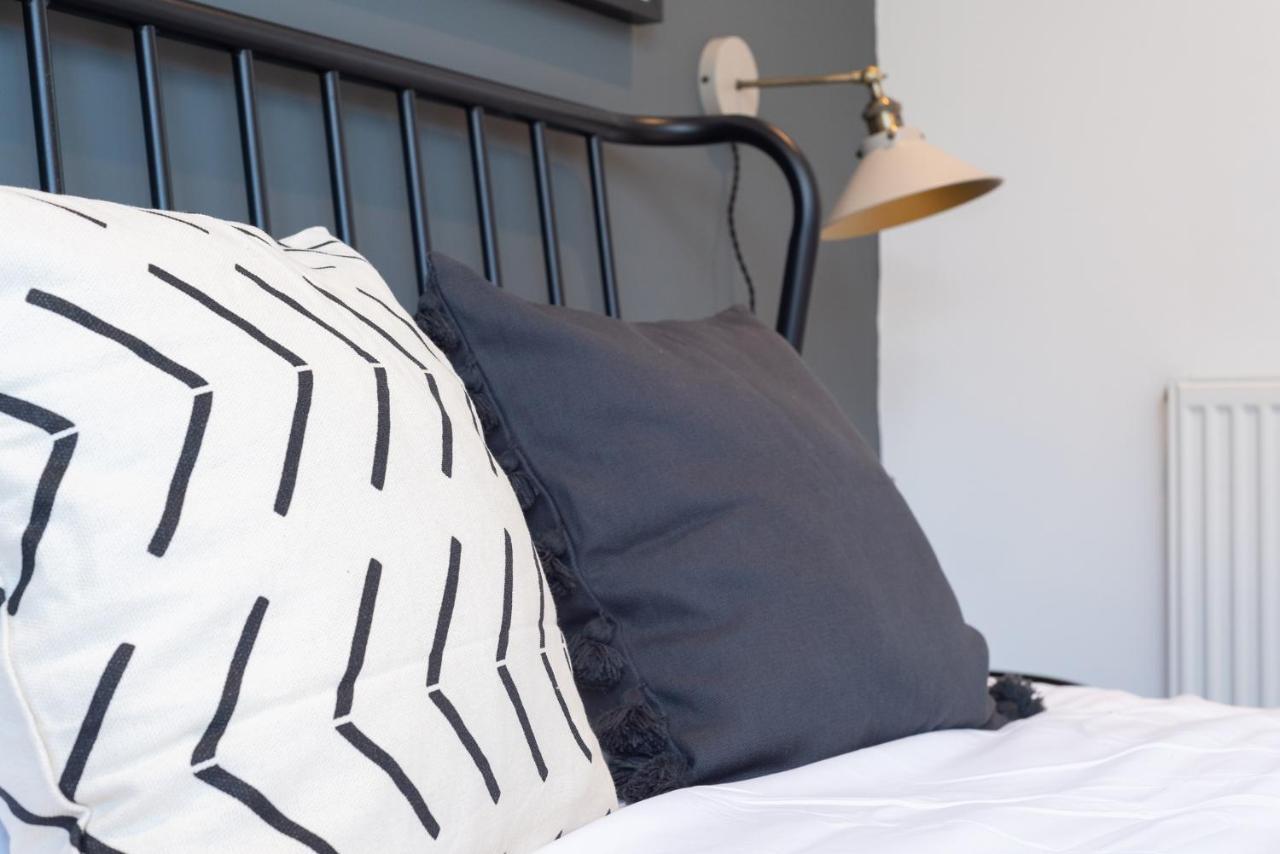 Stratford-Upon-Avon Luxury Snug With Free Parking Daire Dış mekan fotoğraf